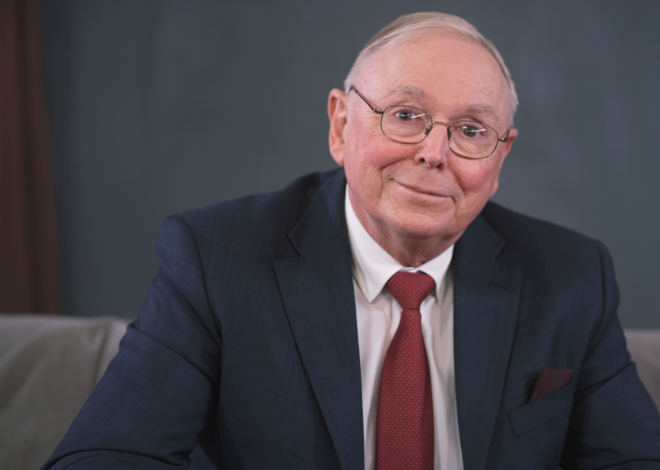 10 Charlie Munger Habits That Quietly Separate the Rich from the Middle Class