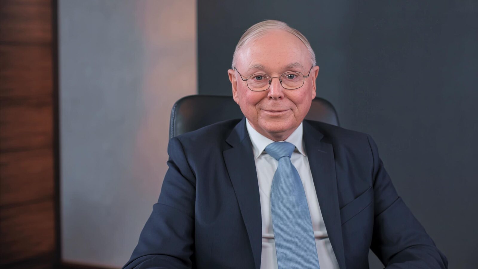 7 Brutal Truths From Charlie Munger That Will Help You Take Back Your Life